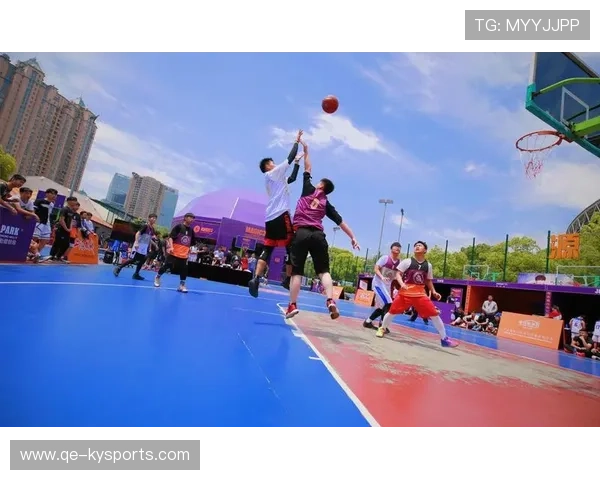 以“篮球+创新教育”为主题的青少年创业大赛在上海举办，创意篮球赛