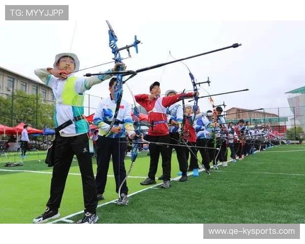 国际射箭线上教学平台与文化机构共办展演活动，国际射箭比赛视频